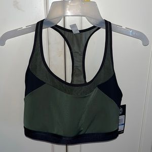 Under Armour Breathe Army Green Logo Band Compression Active Sports Bra size XL